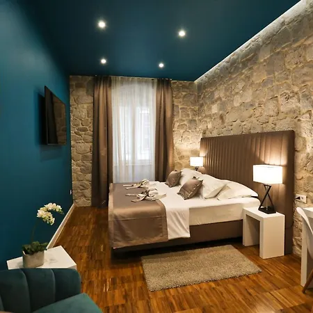 Riva Luxury Vendégház