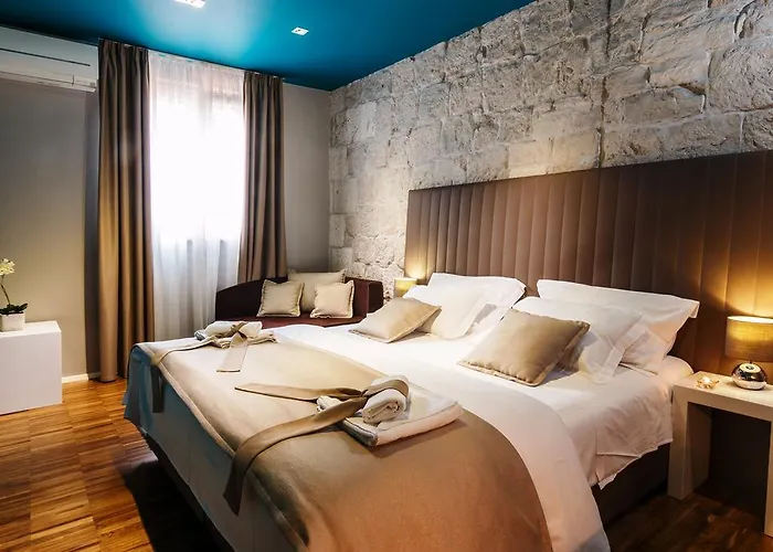 Gostinjska kuća Riva Luxury