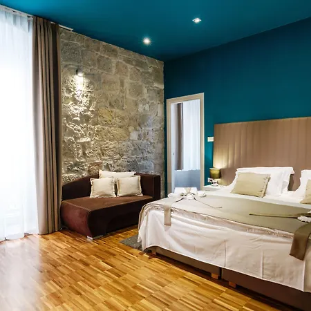 Riva Luxury Penzion 4*