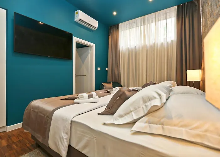 Riva Luxury בית הארחה ספליט
