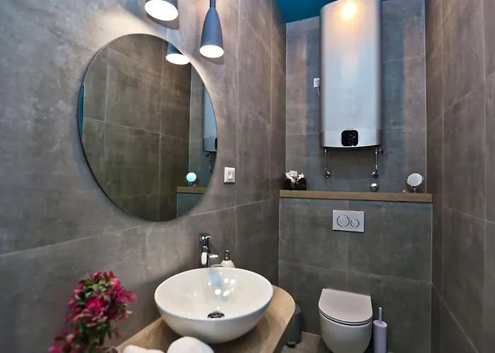 Riva Luxury 4* ספליט