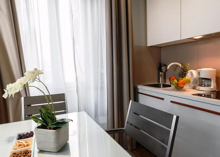 Riva Luxury 4*